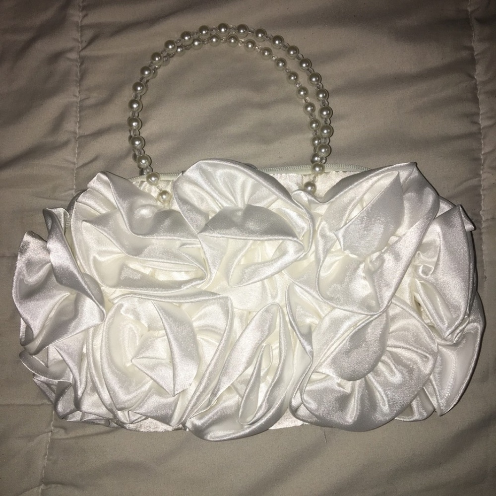 Emery Rose Flower Clutch Bag from SHEIN